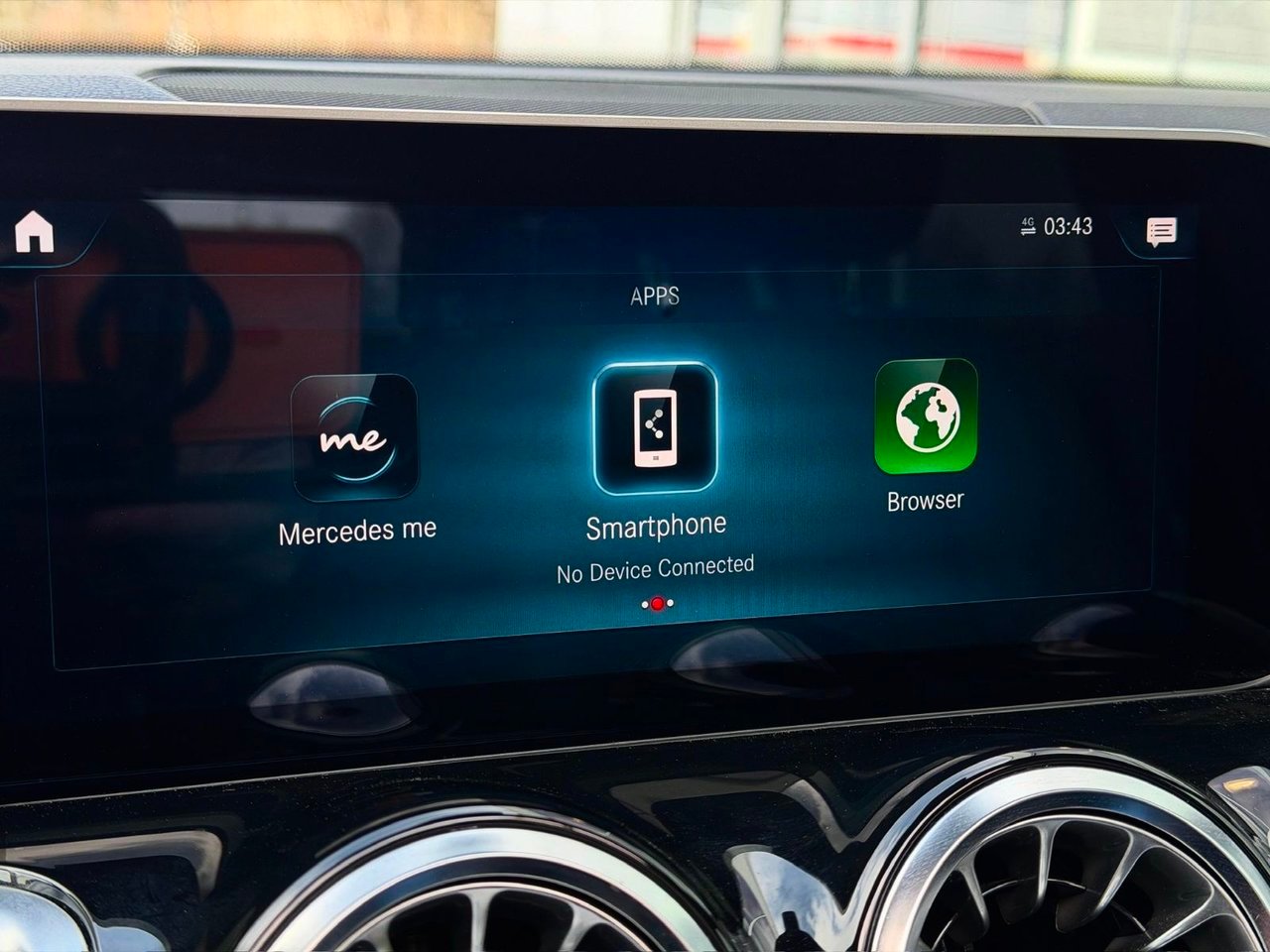 2021 Mercedes-Benz GLB White Notre-Dame-des-Prairies - photo #27