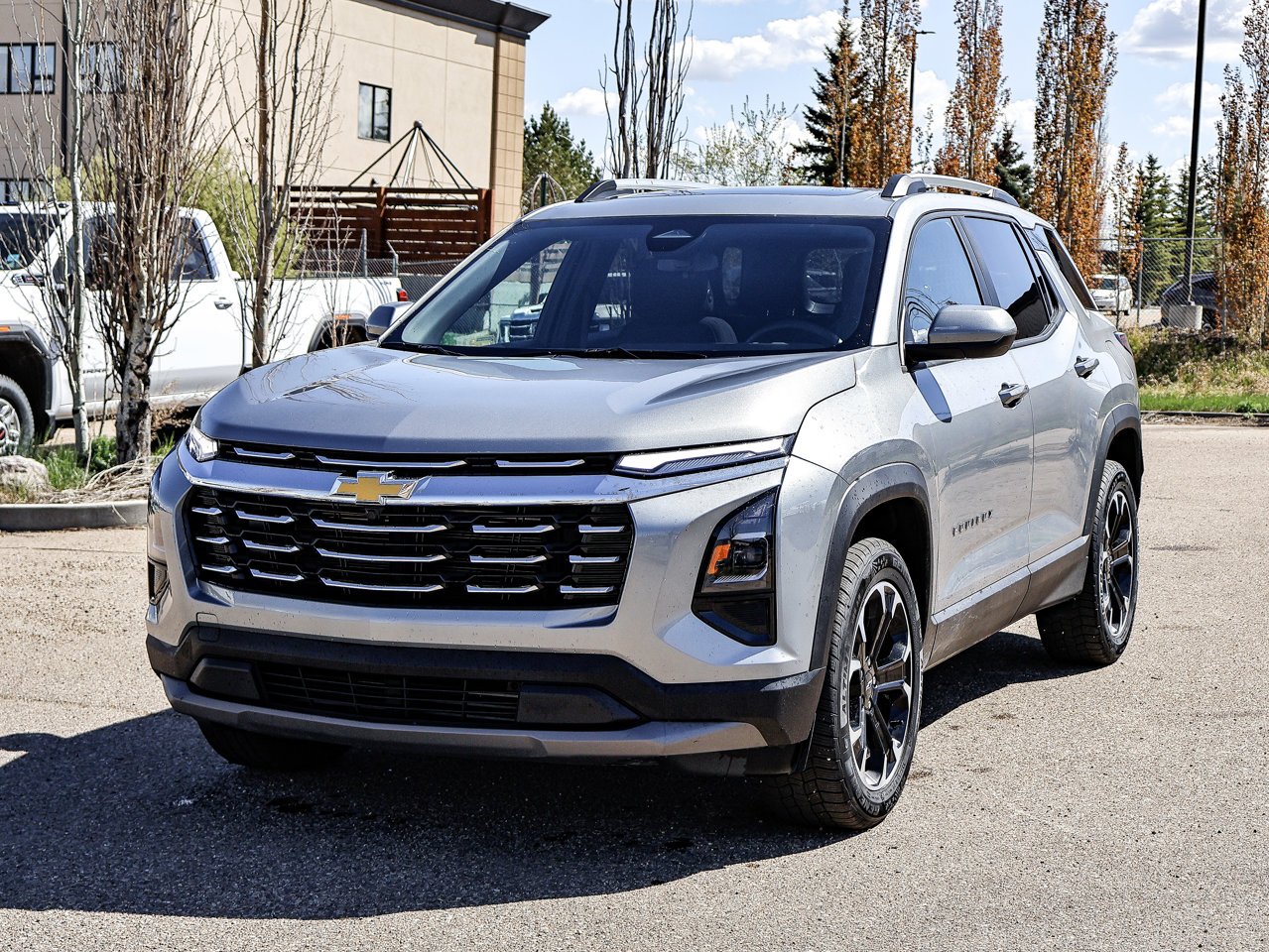 2026 Chevrolet Equinox AWD 4dr LT w/2LT Grey Sherwood Park - photo #3