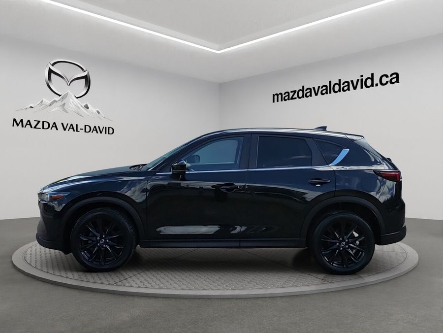 Mazda CX-5 Édition Kuro TI, sièges en cuir, Toit ouvrant, Volant chauffant 2023 Noir