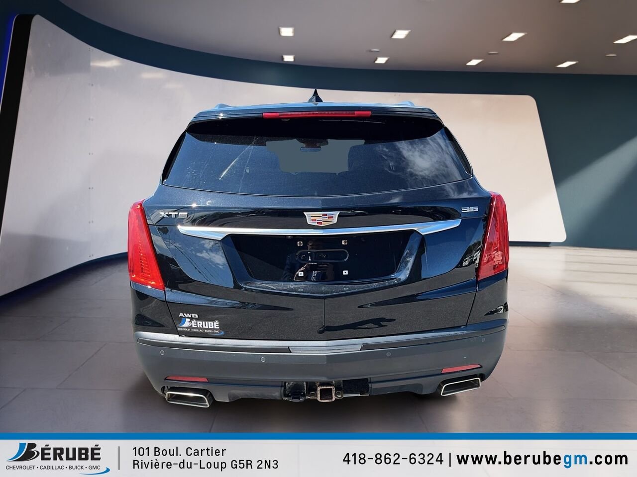 2018 CADILLAC XT5 AWD Black Rivière-du-Loup - photo #2