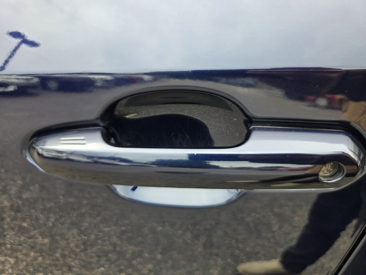 2022 Toyota RAV4 Blue Mont-Laurier - photo #10