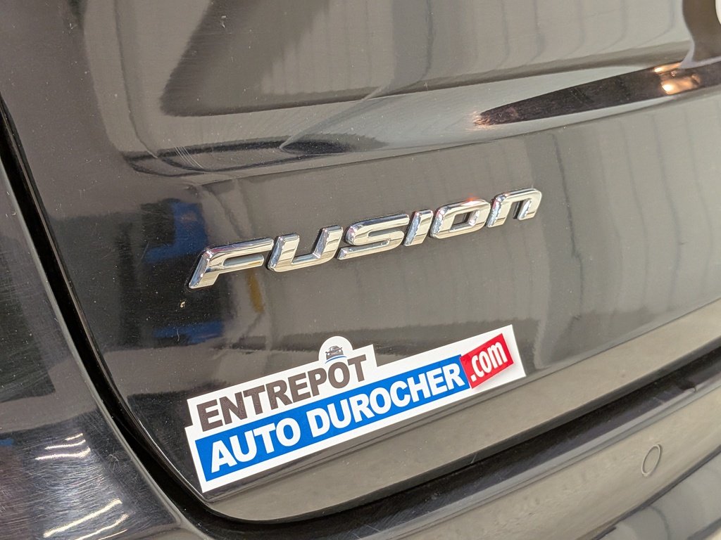 2020 Ford Fusion Energi Titanium FWD Black Val-David - photo #38