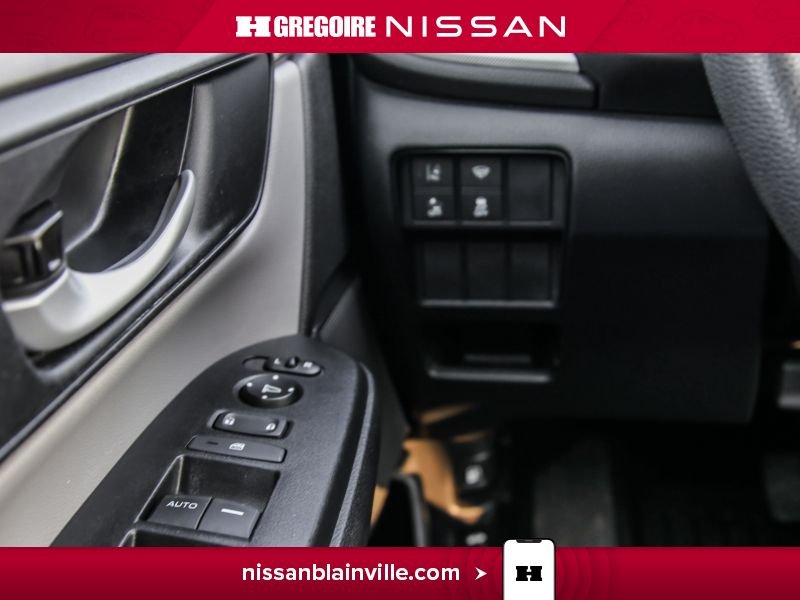 2017 Honda CRV Blue Saint-Eustache - photo #20
