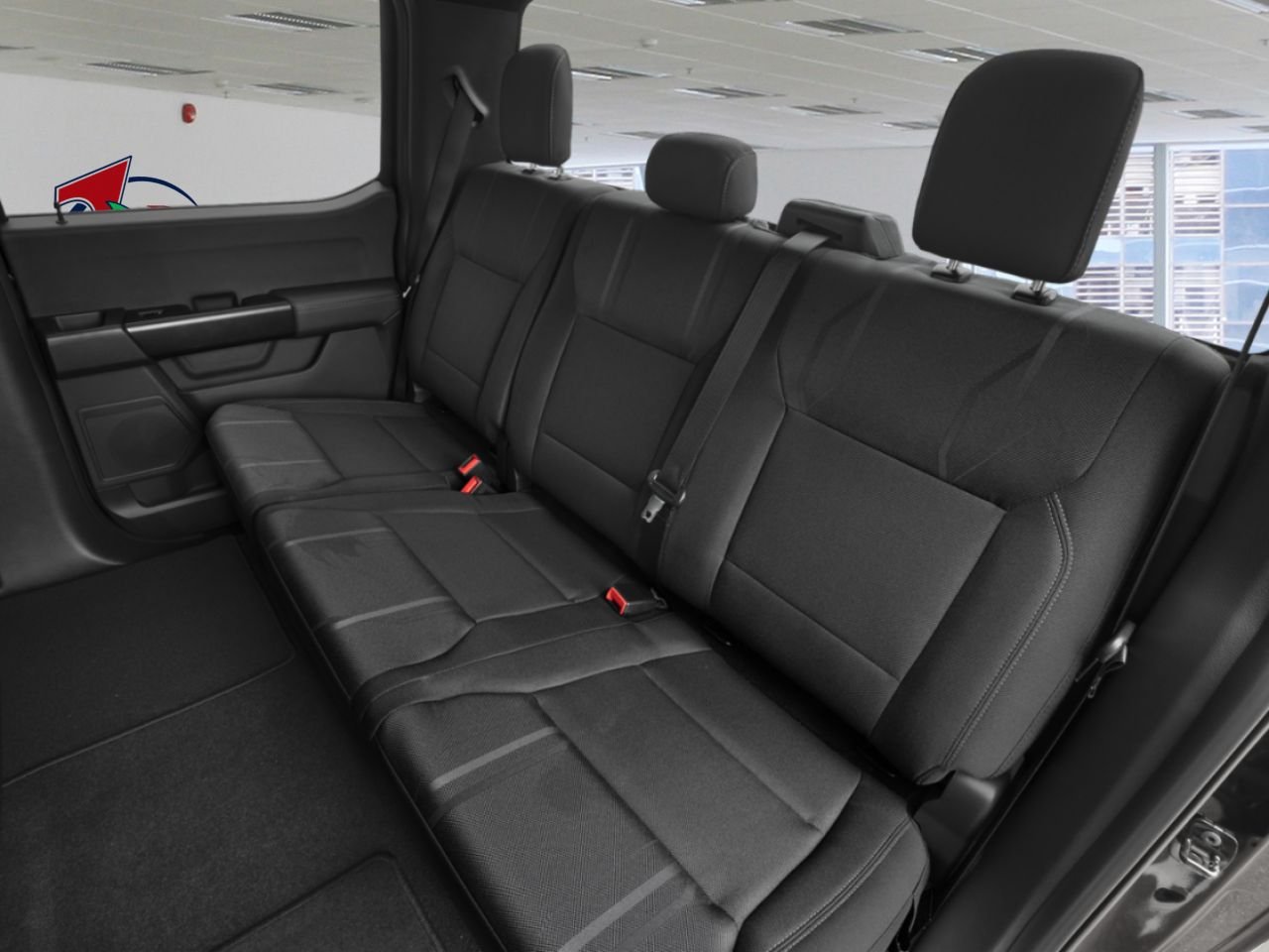 2026 Ford F-150 Carbonized Grey Metallic La Sarre - photo #9