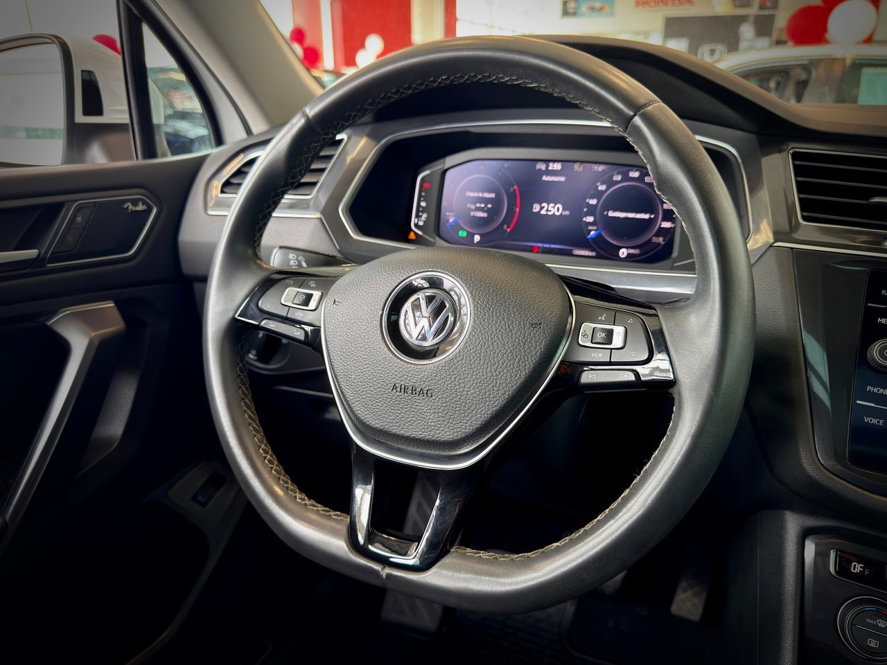 Volkswagen Tiguan 2021 Blanc Notre-Dame-des-Prairies - photo #18