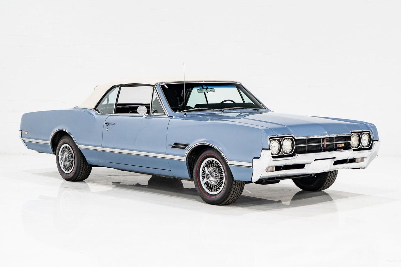 1966 Oldsmobile 442 PRIX EN USD | Matching# 400cu.in. 4-Speed Blue Montreal - photo #53