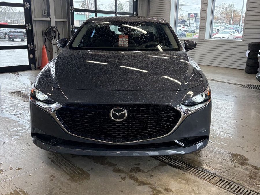 MAZDA Mazda3 2026 2026 Gris polymétal métallisé