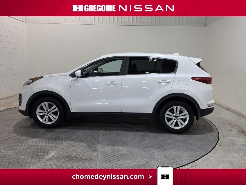 Kia Sportage CA7268 | LX * Mag * Bancs Chauffants * Bluetooth * 2018 Blanc Laval - photo #4