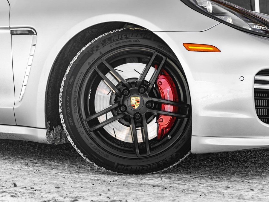 2014 Porsche Panamera 2014 Grey