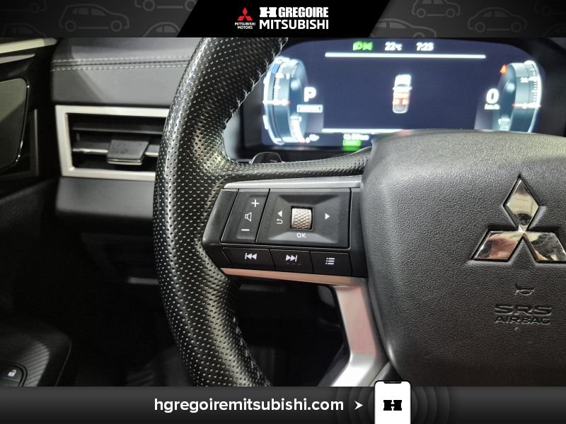 2025 Mitsubishi Outlander Plug-In Hybrid Blue Laval - photo #20