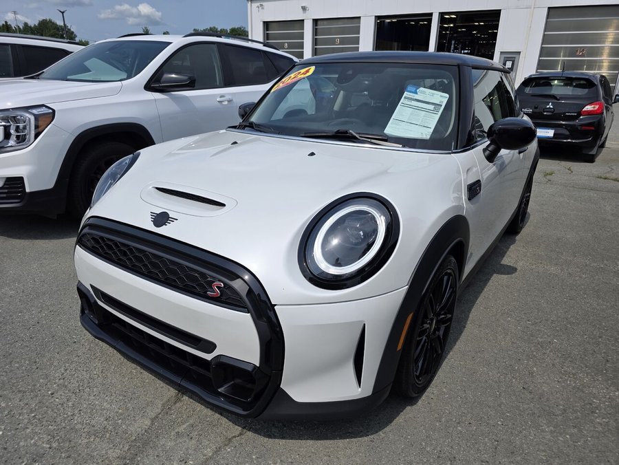 2024 MINI 3 Door 2024