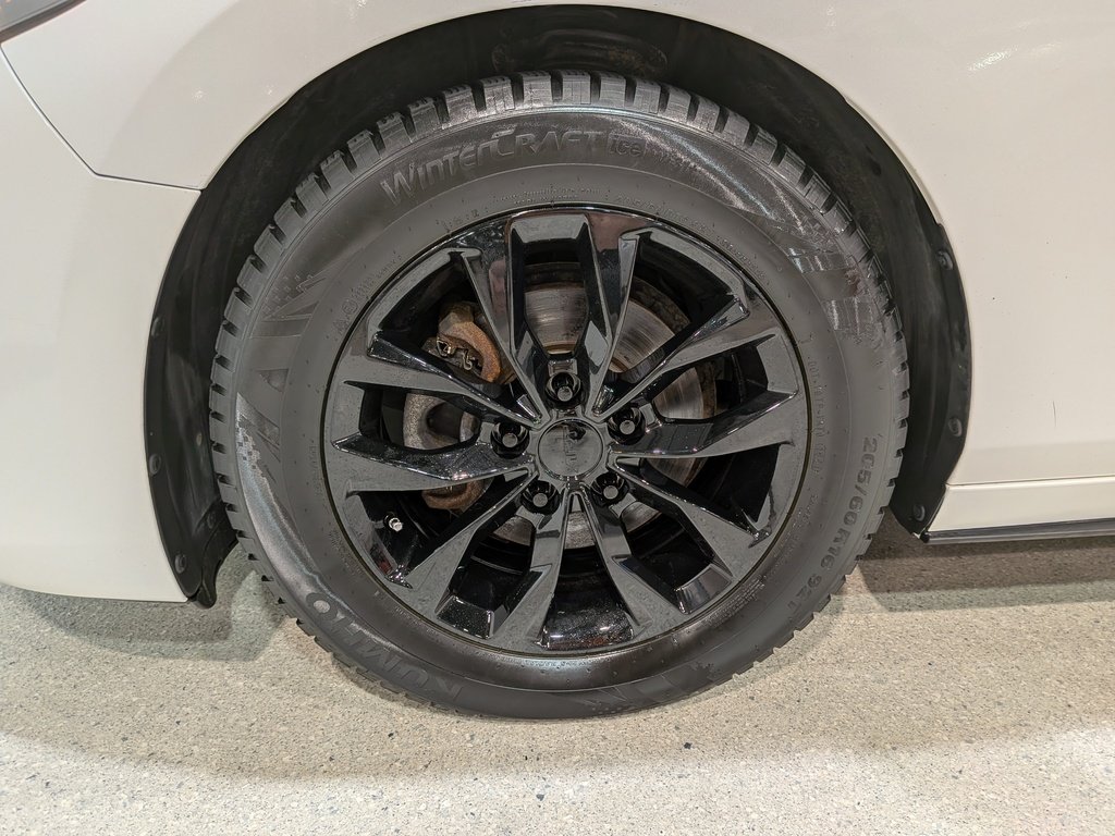 2019 Mazda Mazda3 Sport GS Auto FWD White Val-David - photo #35