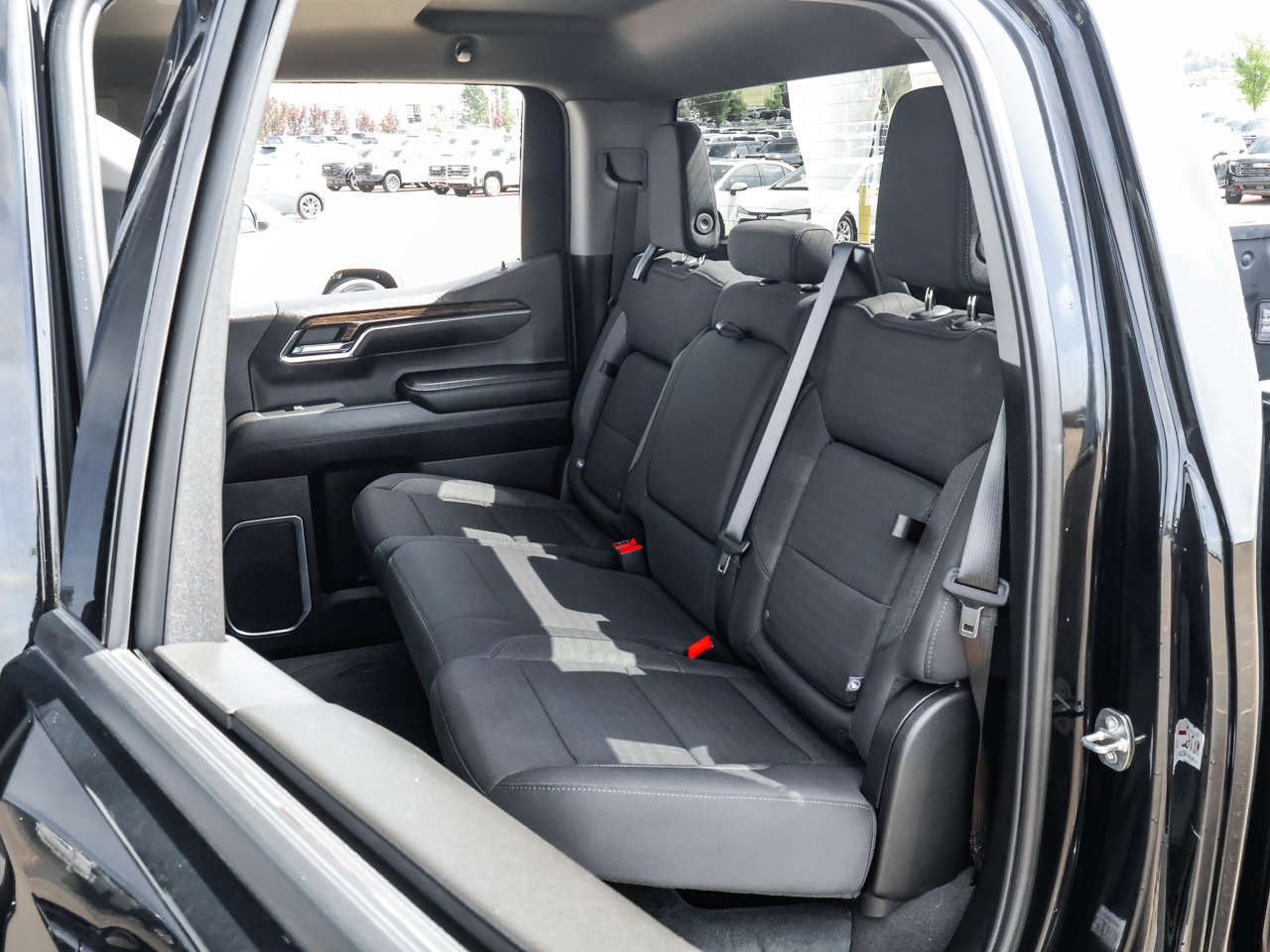 2024 GMC Sierra 1500 4WD Crew Cab 147 Elevation Black Sherwood Park - photo #15