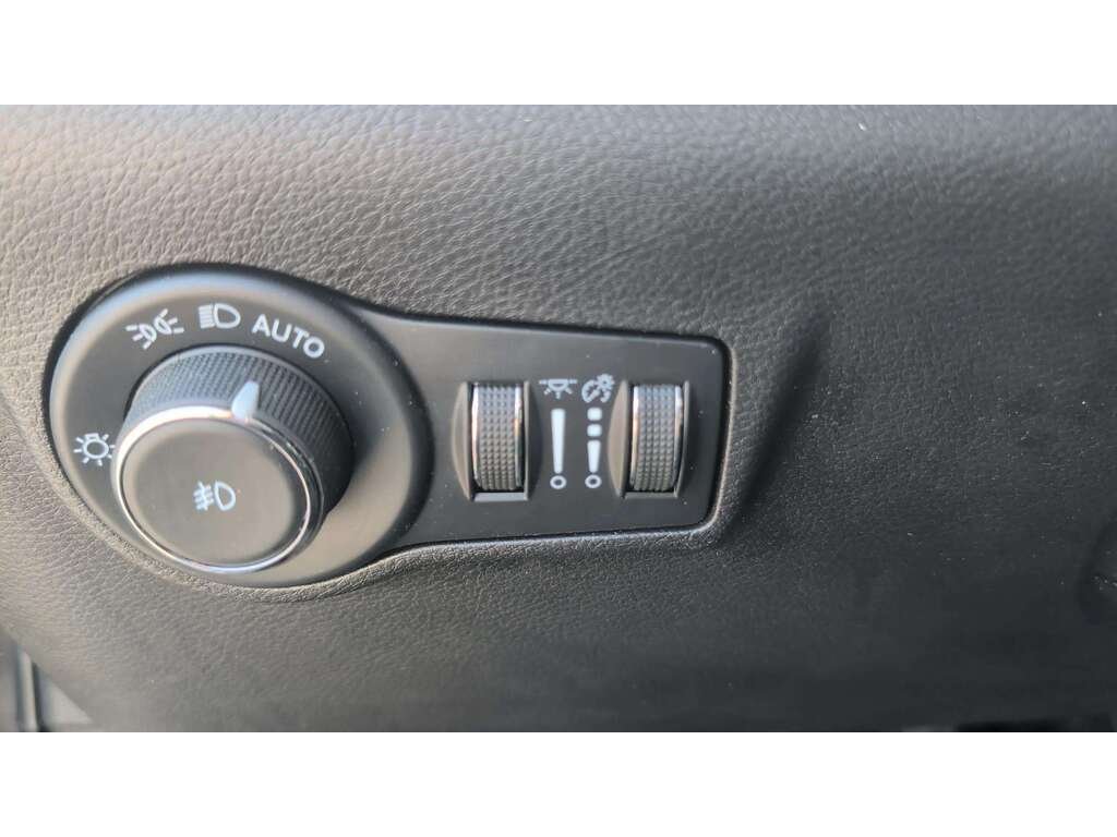 2023 Jeep Compass Grey Gatineau - photo #17