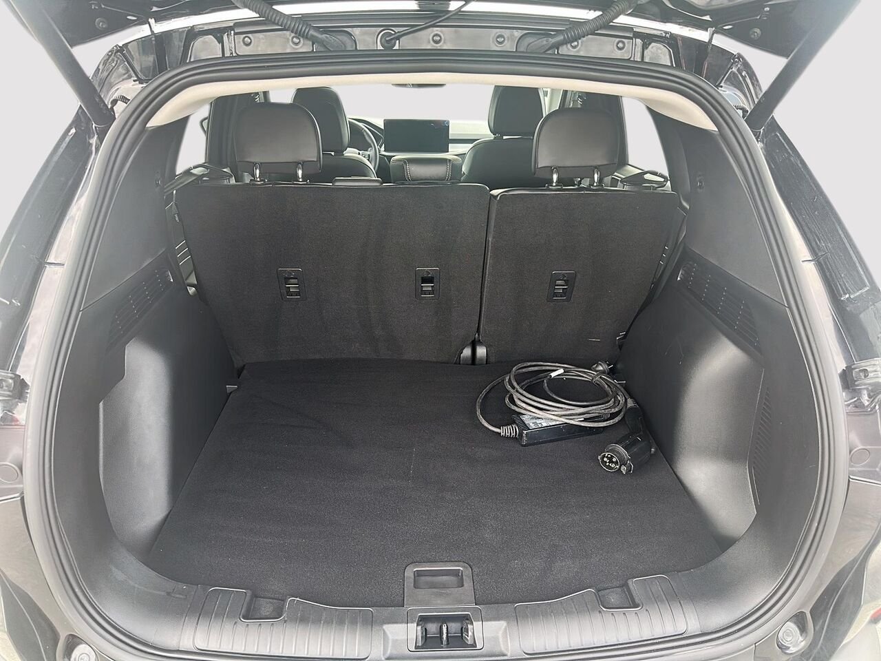 Ford Escape 2025 Noir Rouyn-Noranda - photo #5