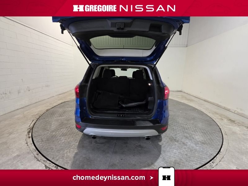 2019 Ford Escape Blue Laval - photo #26