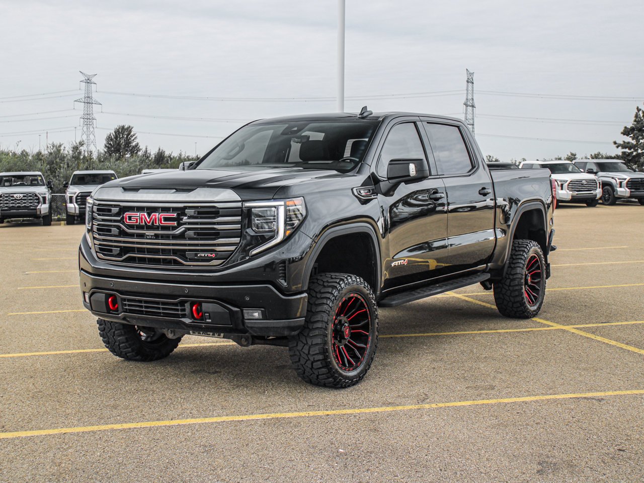 2022 GMC Sierra 1500 4WD Crew Cab 147 AT4 Black Sherwood Park - photo #3