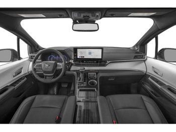 Toyota Sienna XSE