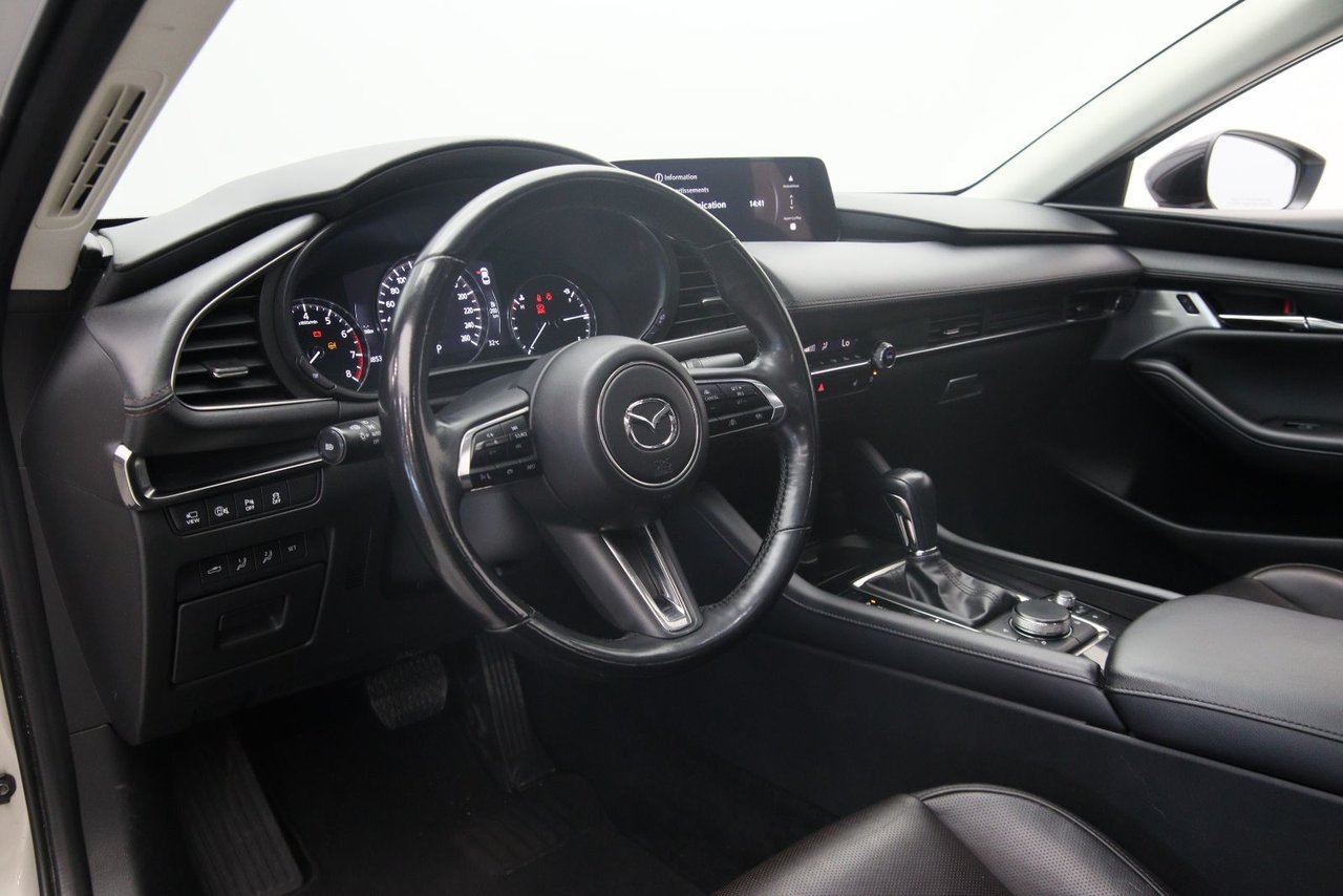 Mazda Mazda3 NIV JM1BPBDY0R1657937 2024 Gris Chicoutimi - photo #4