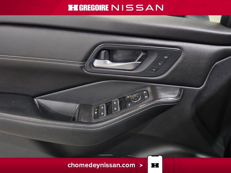 Nissan Rogue CL7231 | SL Pro Pilot Cuir Toit Pano Carplay à partir 2.99% 2024 Noir Laval - photo #13