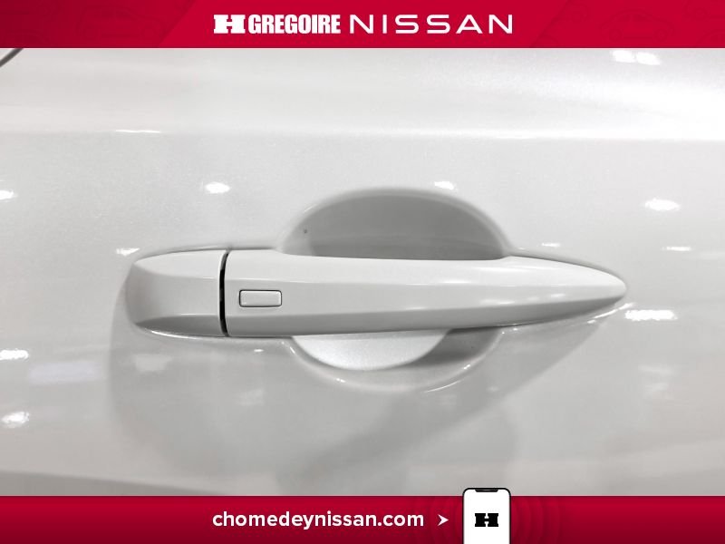 2021 Nissan Rogue White Saint-Eustache - photo #12