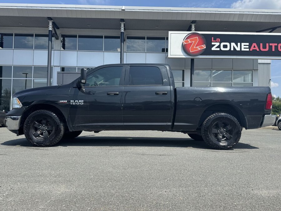 2018 Ram 1500 Crew 2018 Black
