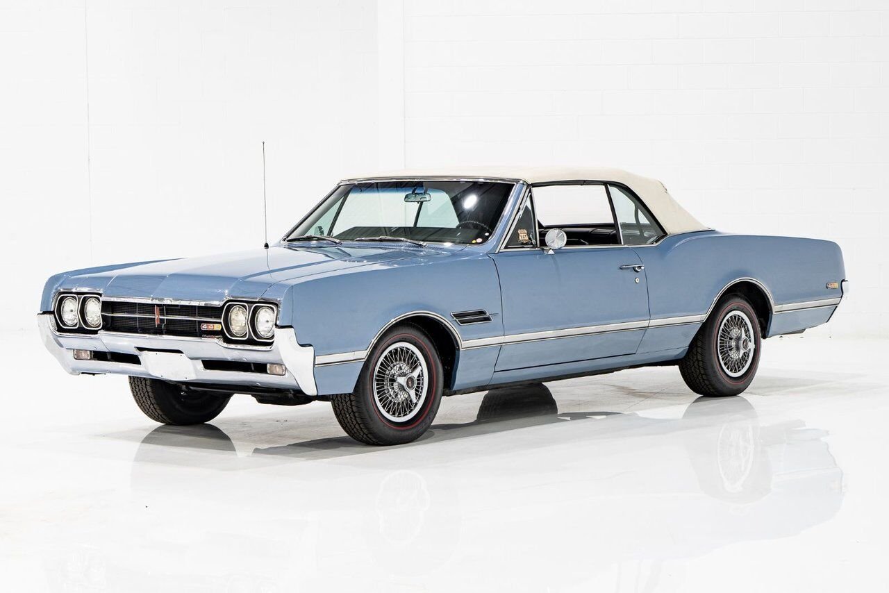 1966 Oldsmobile 442 PRIX EN USD | Matching# 400cu.in. 4-Speed Blue Montreal - photo #55