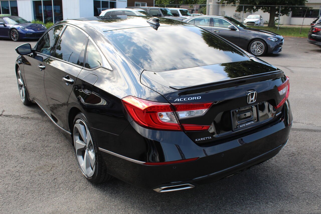 Honda Berline Accord VIN: 1HGCV1F94KA800468 2019 Noir Sainte-Rose - photo #2