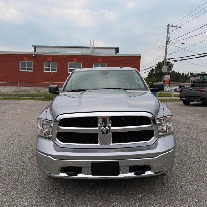 RAM 1500 Classic 2022 2022 Gris