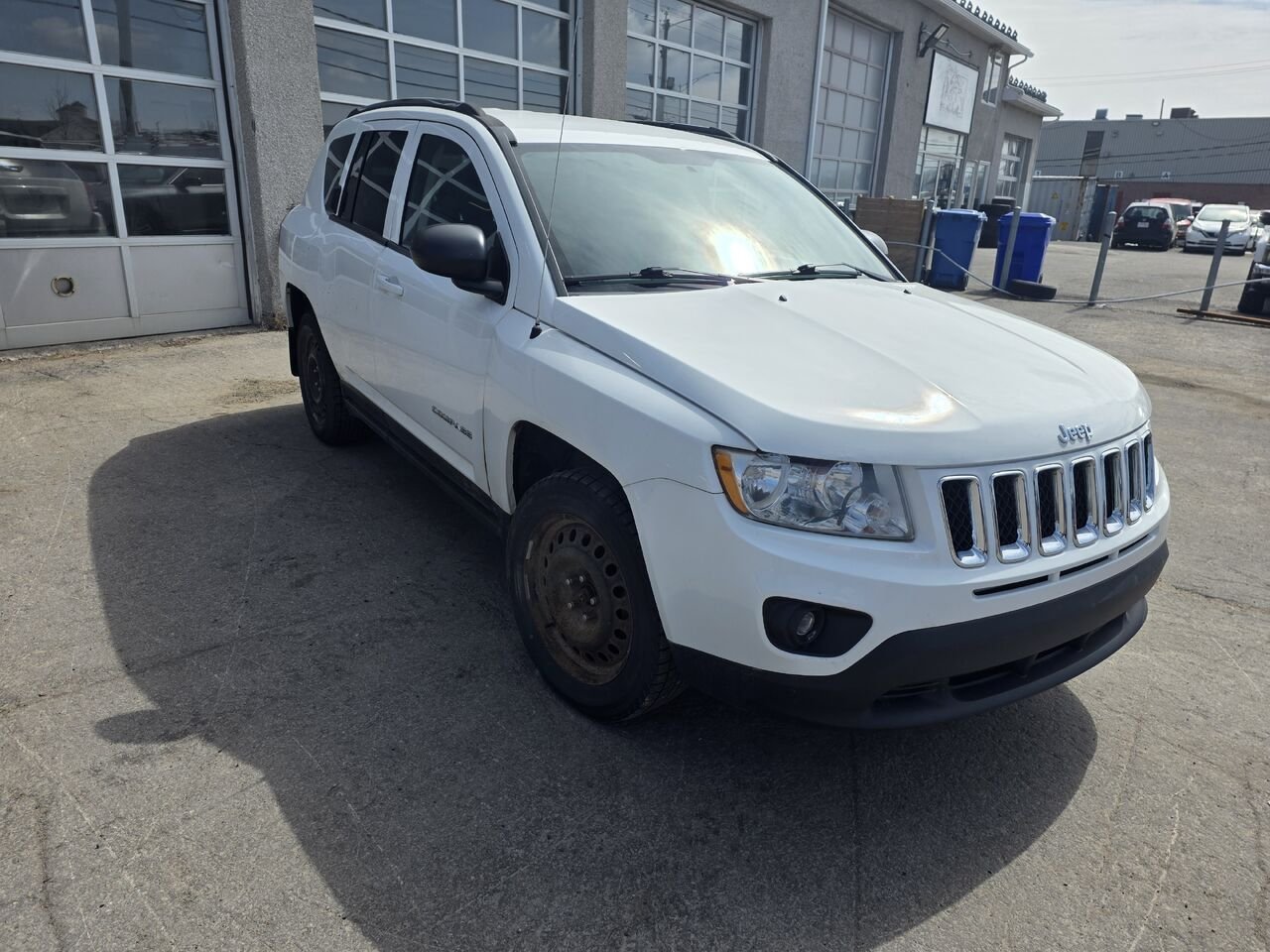 2012 Jeep Compass White  - photo #7