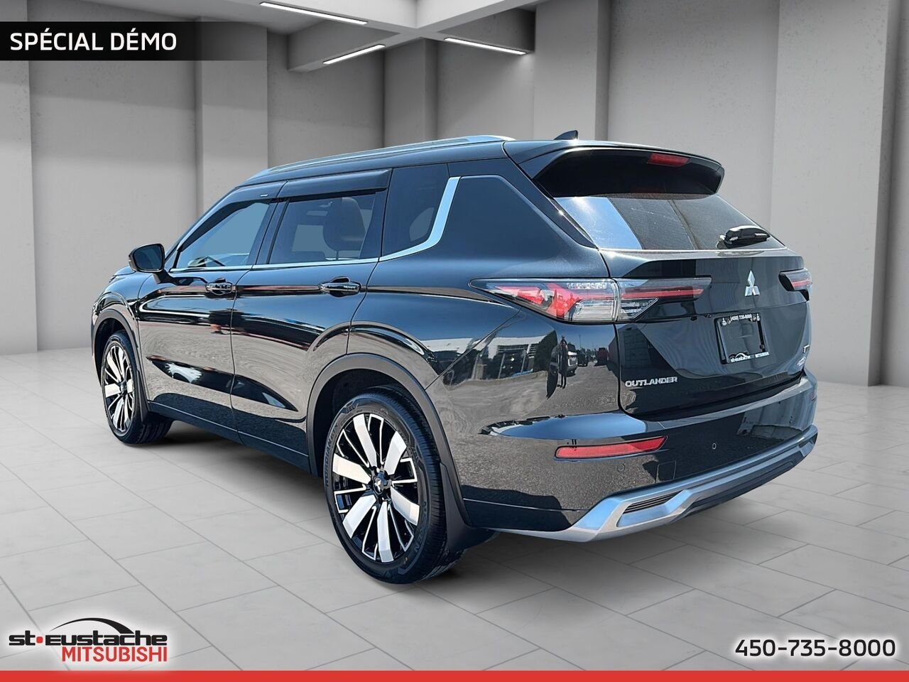 2026 Mitsubishi Outlander Black Diamond Saint-Eustache - photo #3