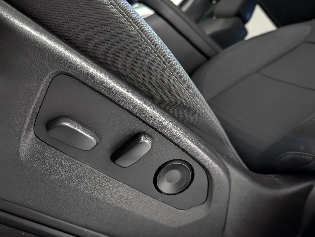 Chevrolet Silverado 1500 LT Trail Boss 2024 NOIR Saint-Eustache - photo #8