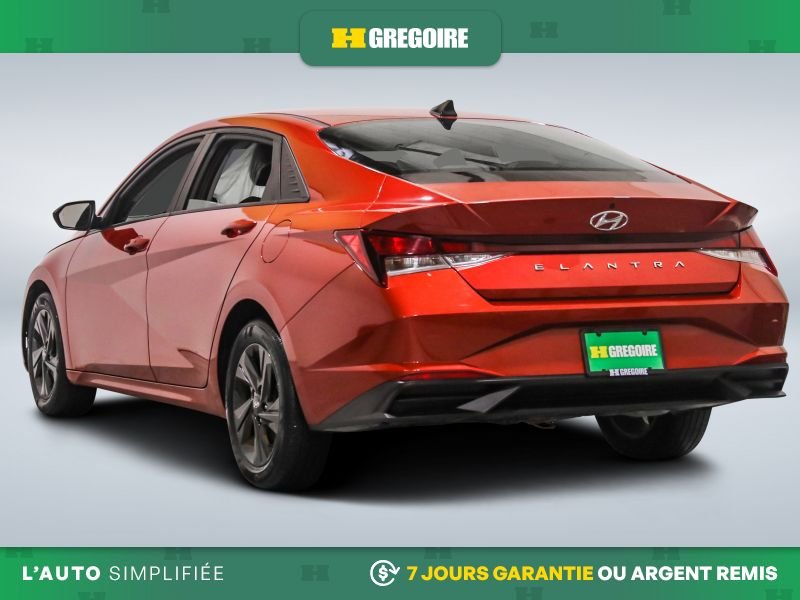 2022 Hyundai Elantra Red Blainville - photo #5