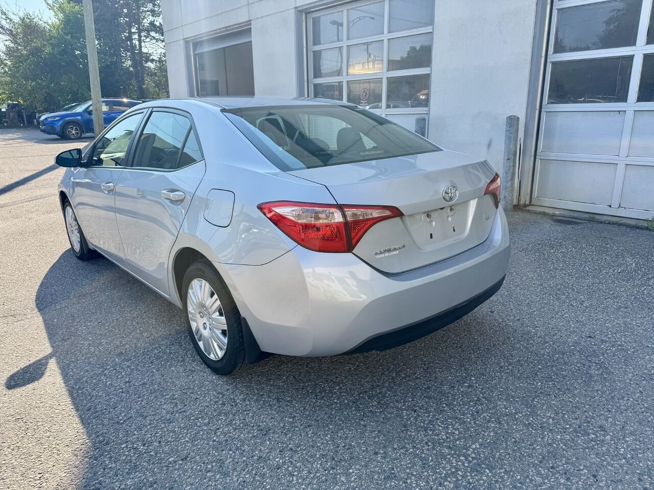 Toyota Corolla 2017 Gris Mont-Laurier - photo #10