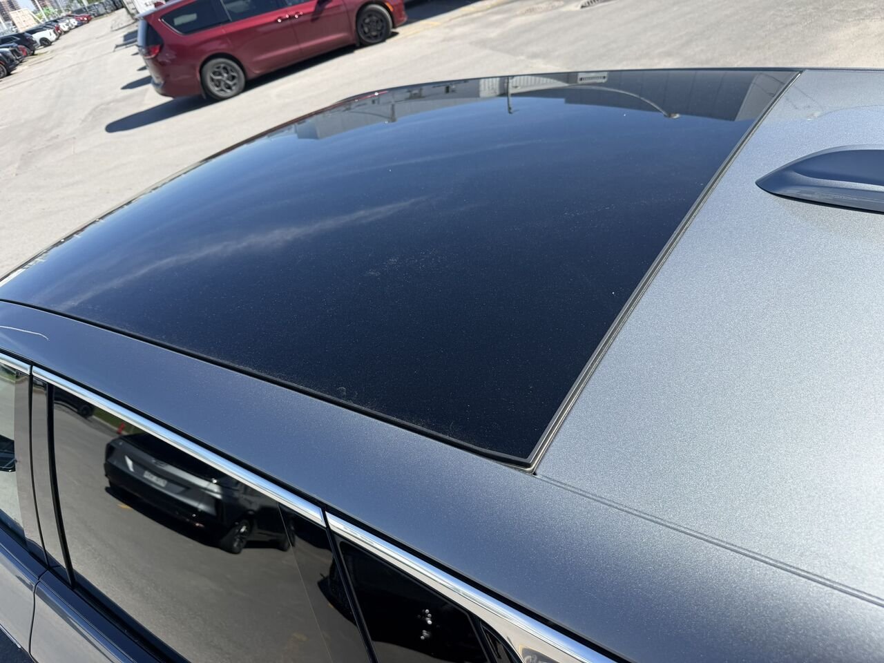 Cadillac LYRIQ Tech FINANCEMENT À PARTIR 0.99% 2024 Gris Laval - photo #14