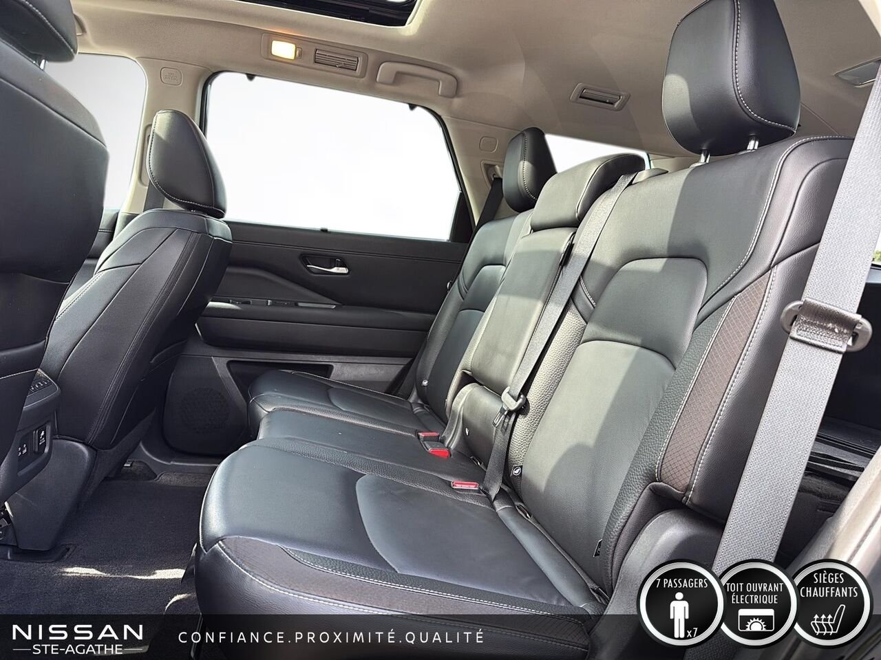 2024 Nissan Pathfinder SL 4RM Black Saint-Jérôme - photo #9