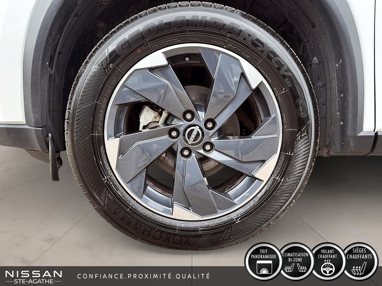 Nissan Rogue SV | 53 412 KM | TOIT PANORAMIQUE | AWD | CARPLAY 2025 Blanc Saint-Jérôme - photo #6