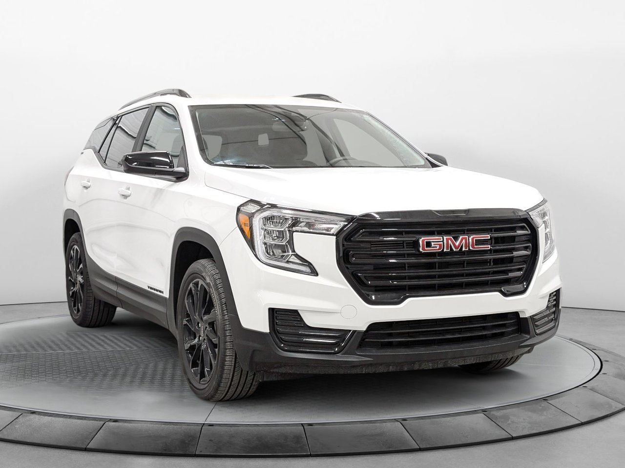 2023 GMC Terrain SLE Saint-Eustache - photo #2