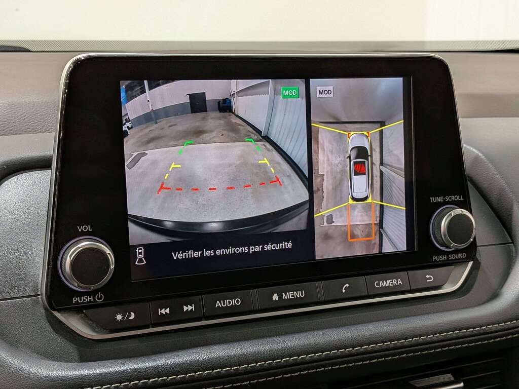 Nissan Rogue AWD SV Moonroof 2023 Noir Val-David - photo #24