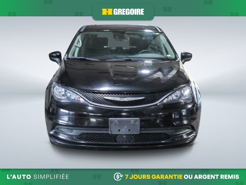 2024 Chrysler Grand Caravan Black Blainville - photo #1