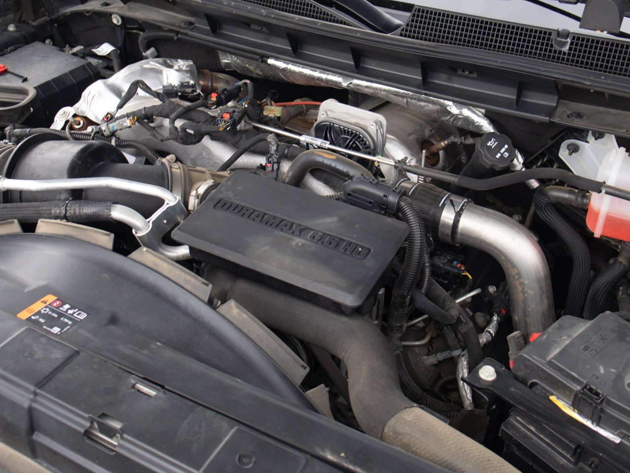 2025 Chevrolet Silverado 3500HD 4WD Crew Cab 159 LTZ Grey Sherwood Park - photo #16