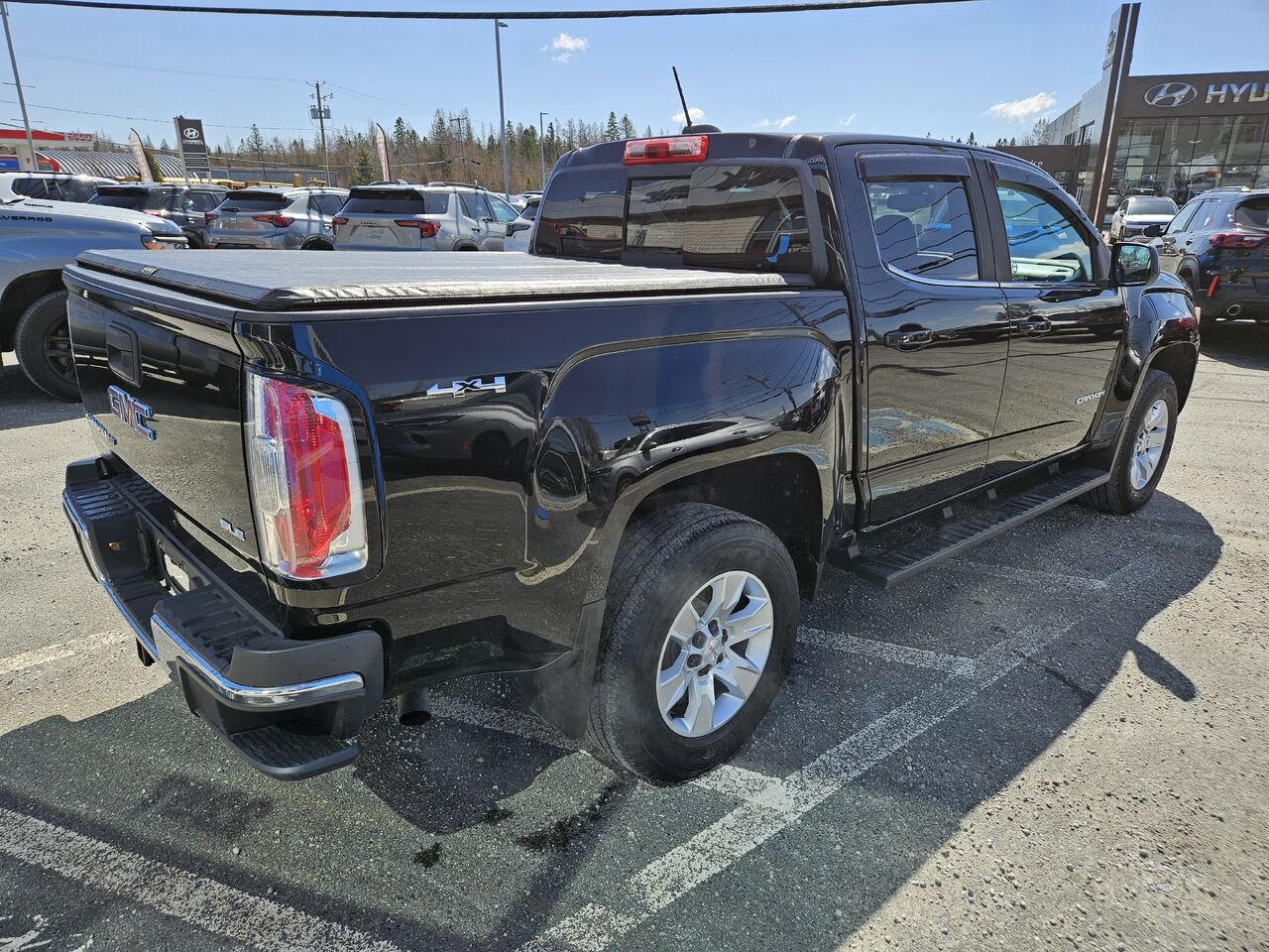 GMC Canyon SLE cabine multiplace 4RM, 128,3 po 2018 Noir Thetford Mines - photo #2