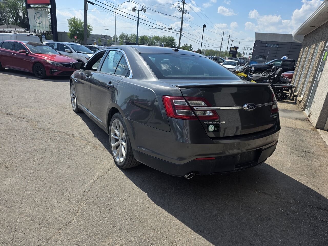 Ford Taurus 2016 Noir Longueuil, - photo #3