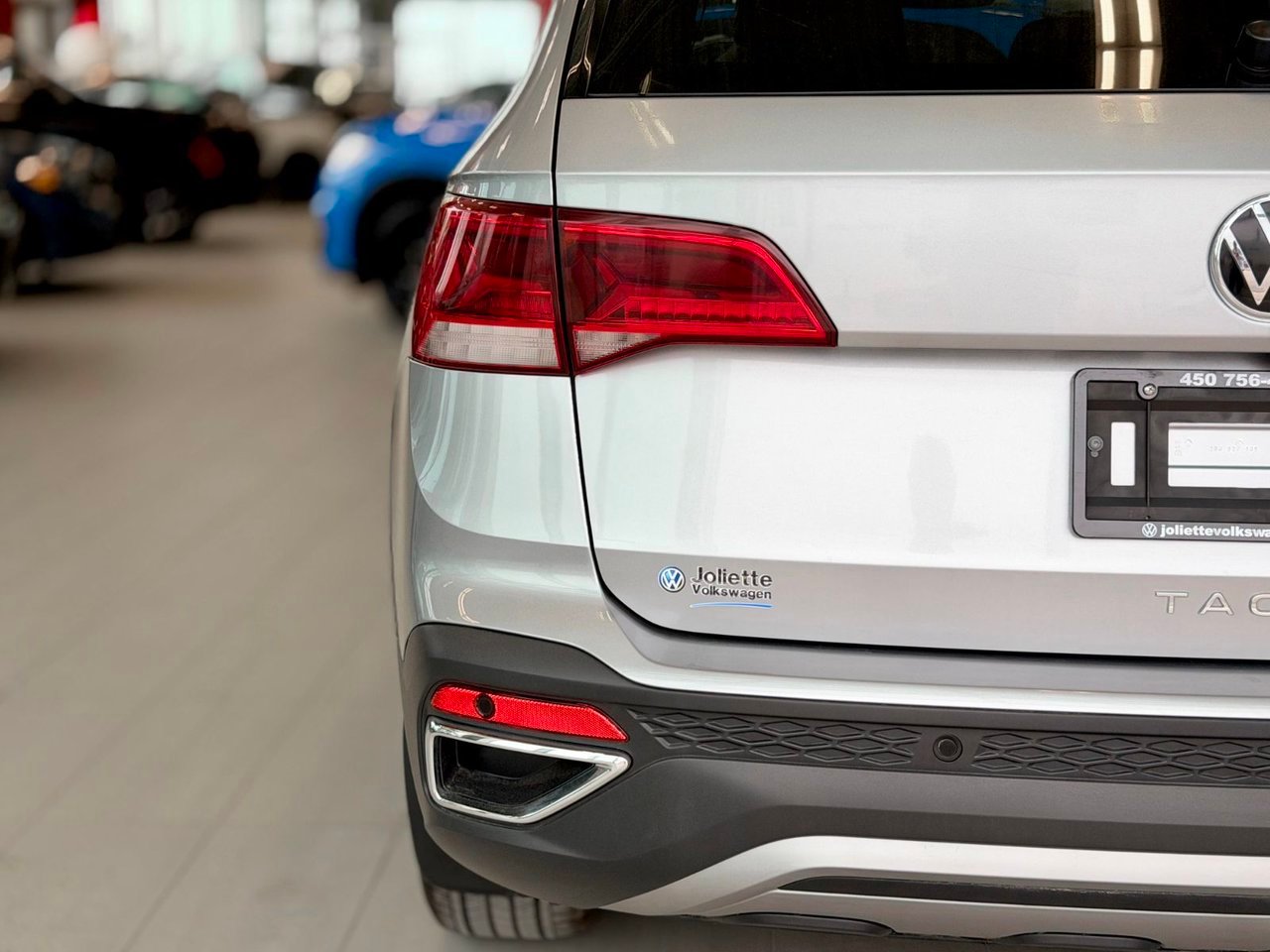 2023 Volkswagen Taos Silver Notre-Dame-des-Prairies - photo #10