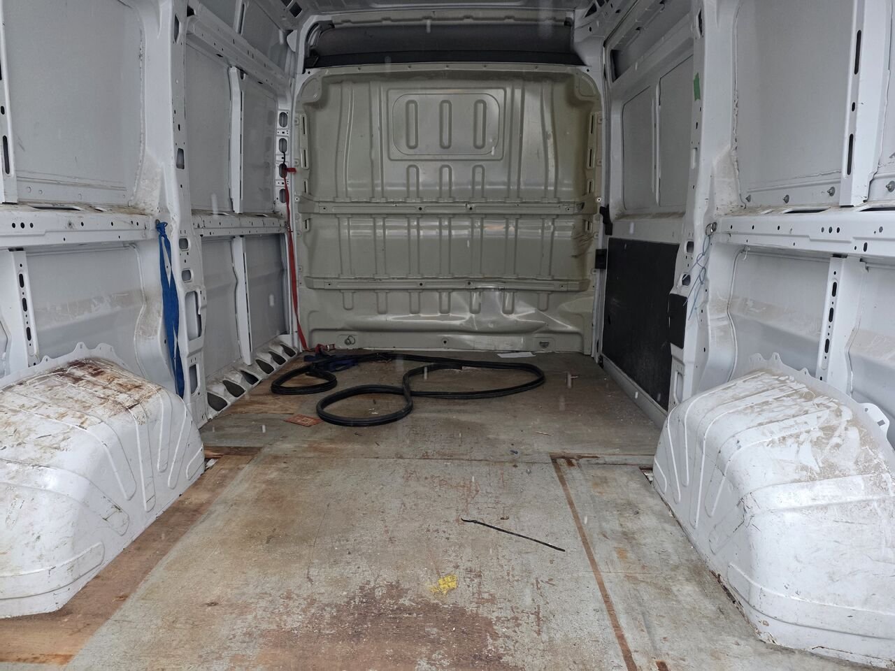2014 Ram ProMaster fourgonnette utilitaire White  - photo #12