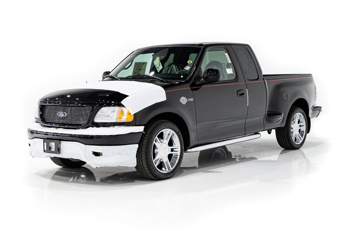 2000 Ford F-150 Harley Davidson Edition In Delivery Packaging Black Montreal - photo #0