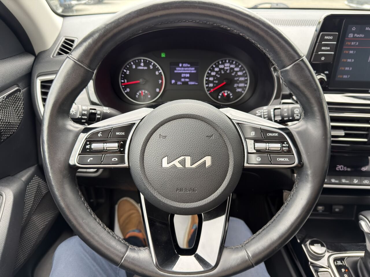 Kia Seltos 2023 Bleu Thetford Mines - photo #19
