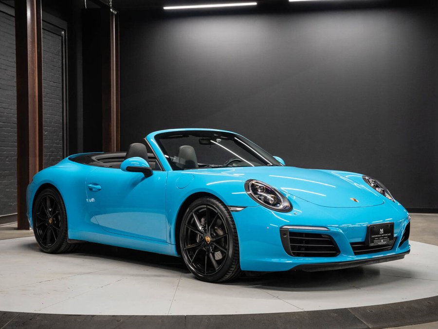 2017 Porsche 911 2017 Blue