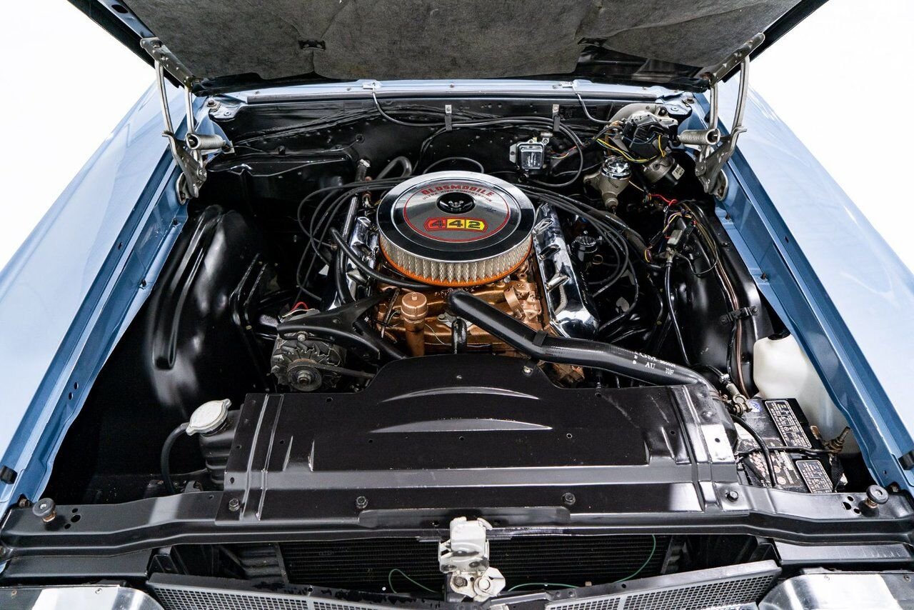 1966 Oldsmobile 442 PRIX EN USD | Matching# 400cu.in. 4-Speed Blue Montreal - photo #21