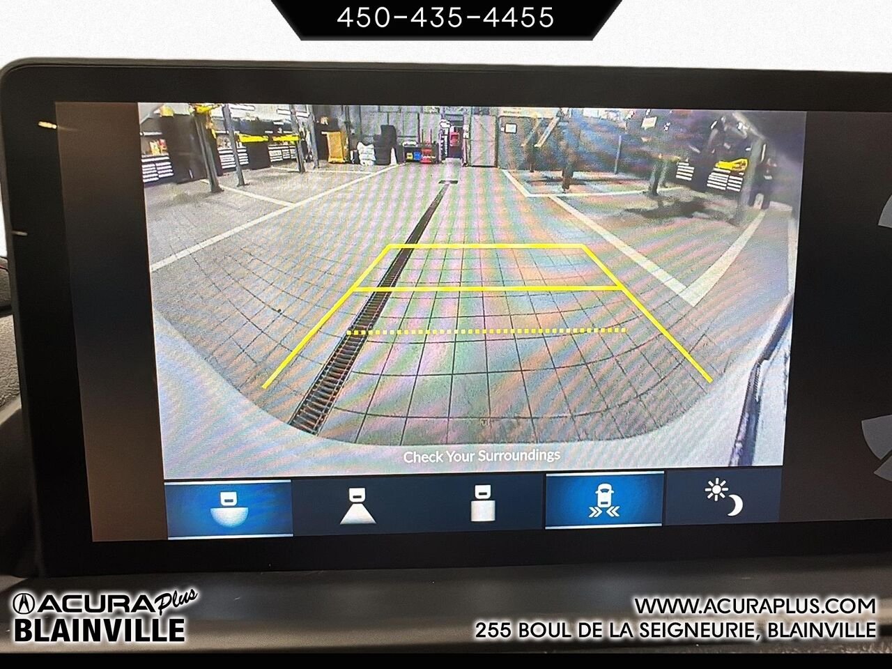 Acura MDX 2023 Blanc Blainville - photo #16